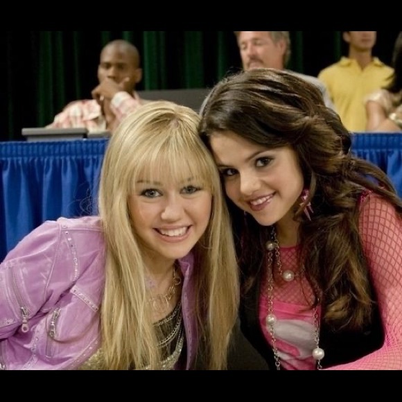 Y2K DISNEY CHANNEL OG MYSTERY BOX - Picture 8 of 13